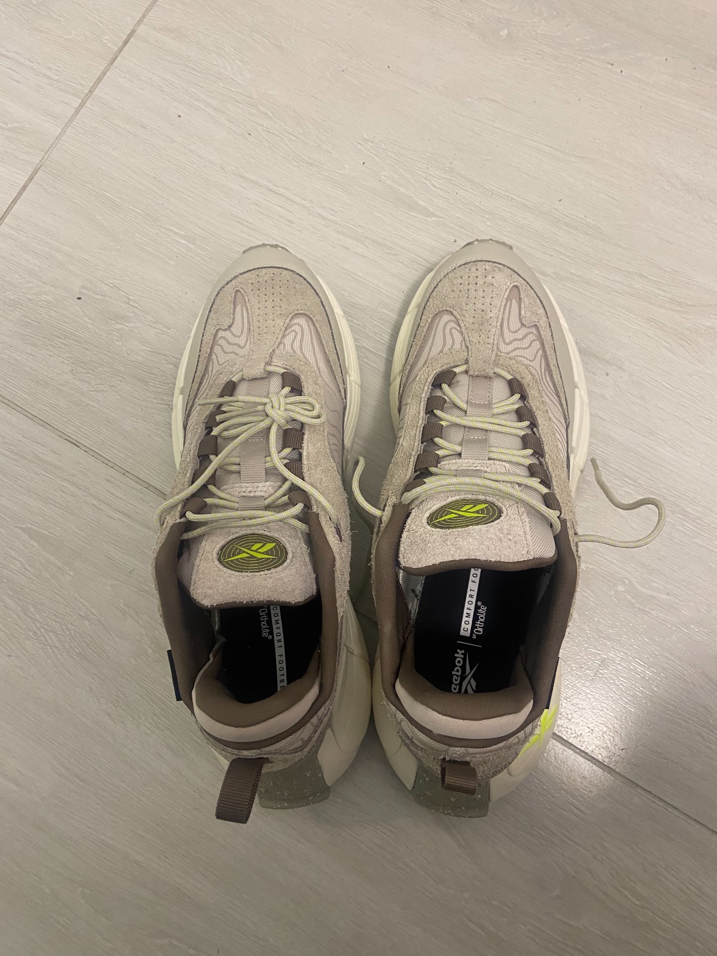 custom review-Reebok ZIG KINETICA 2,5 EDGE Устойчивый к истиранию Дышащая Низкая Обувь для Беговых соревнований Унисекс Серый Белый