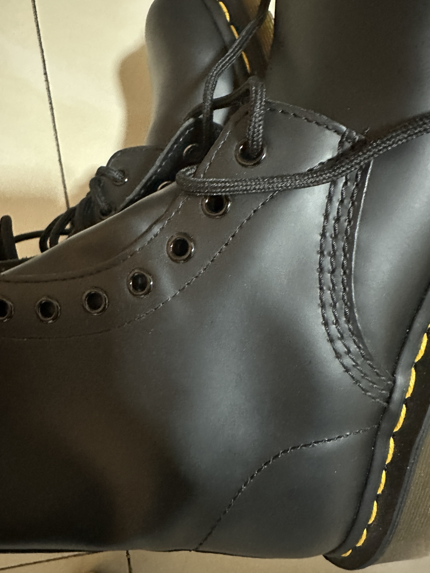 custom review-Dr.Martens 1460 Martin Boot Женские Черный
