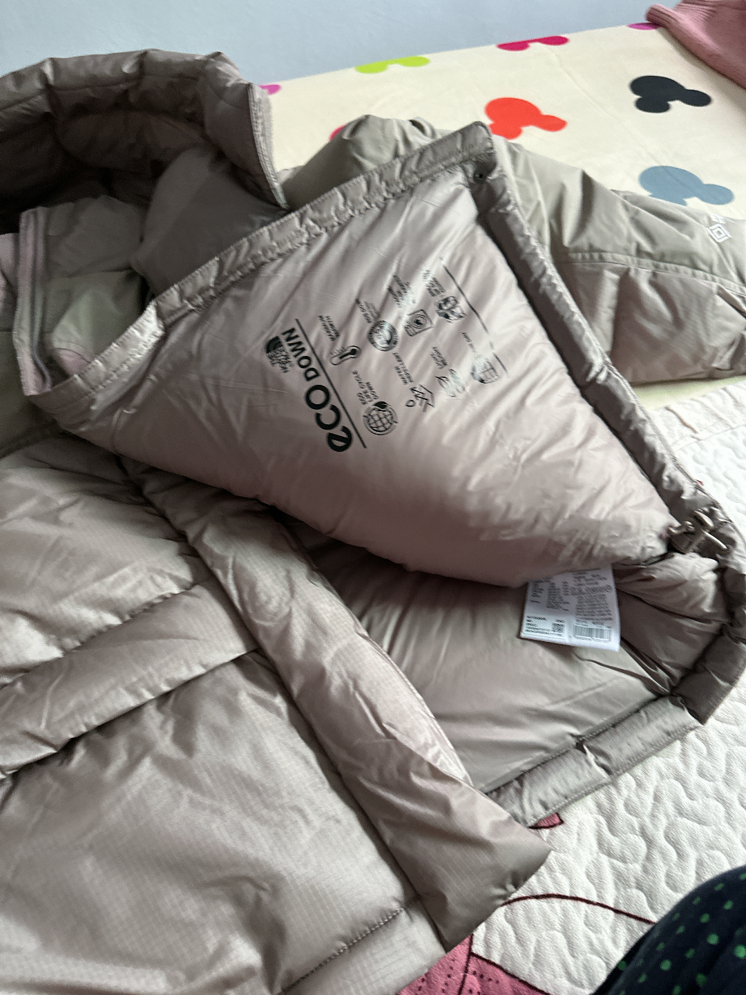 custom review-The North Face Пуховики и зимние пальто Женские Светлый Умбра