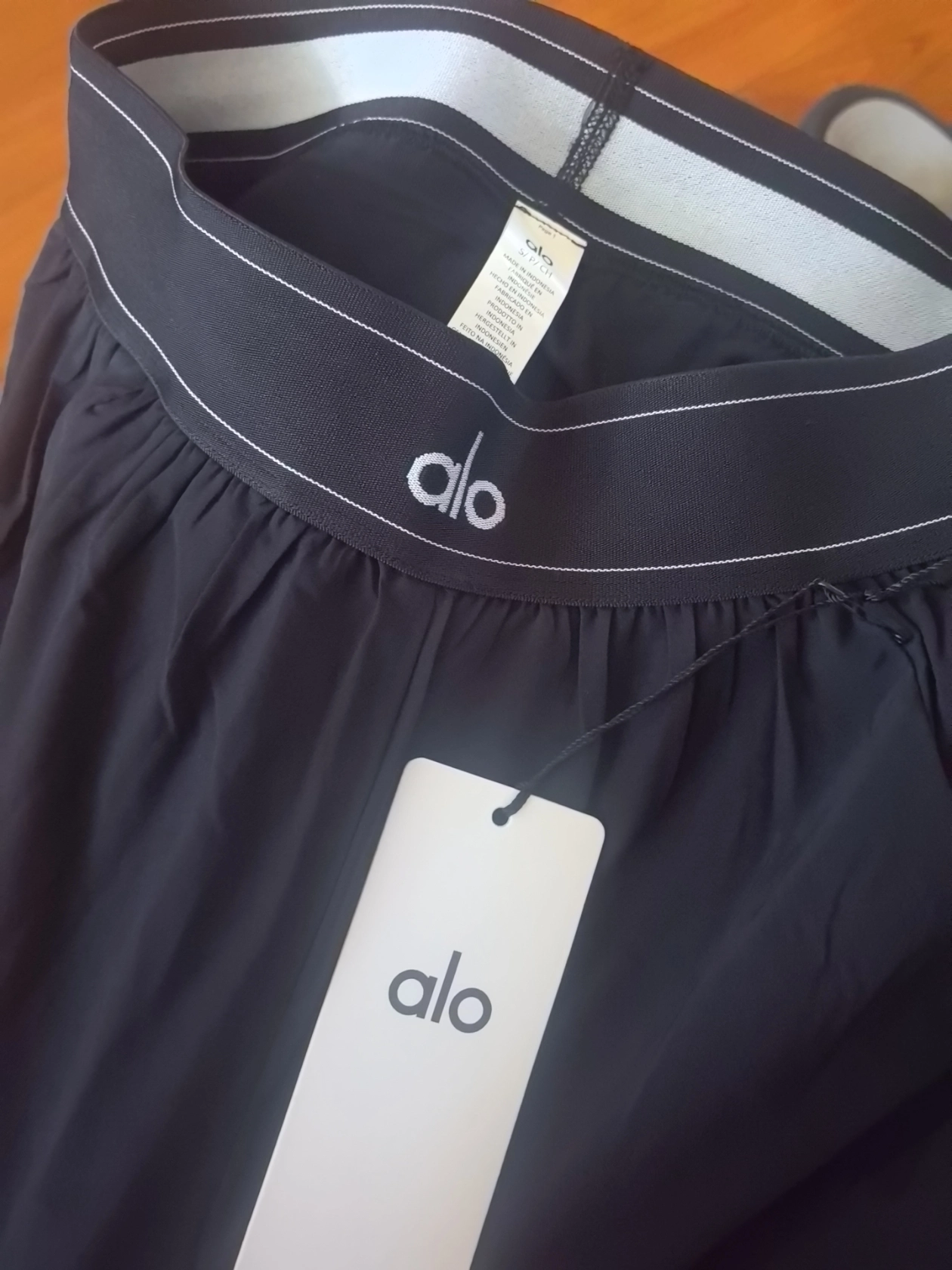 custom review-Alo Yoga Женские спортивные шорты