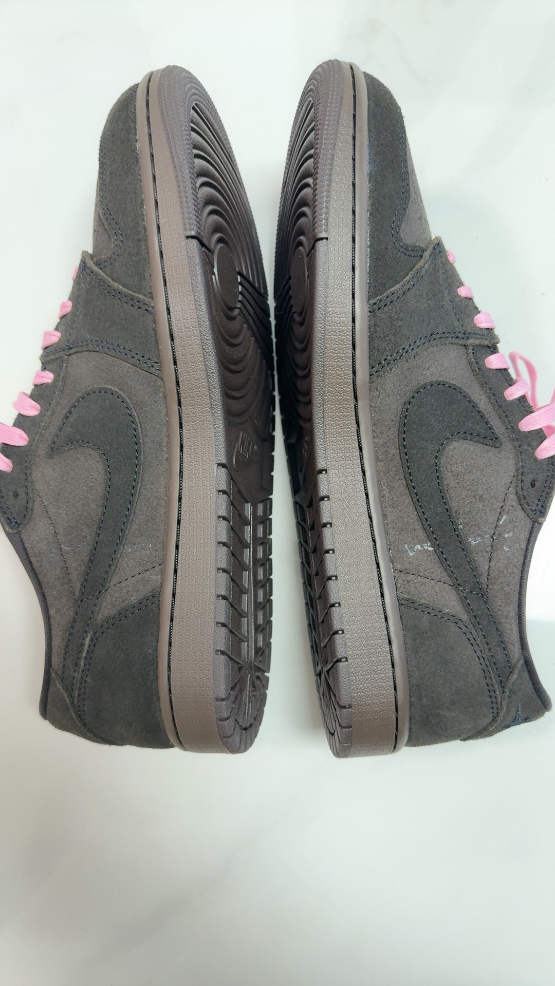 custom review-Travis Scott X Air Jordan 1 Low OG 'Velvet Brown'