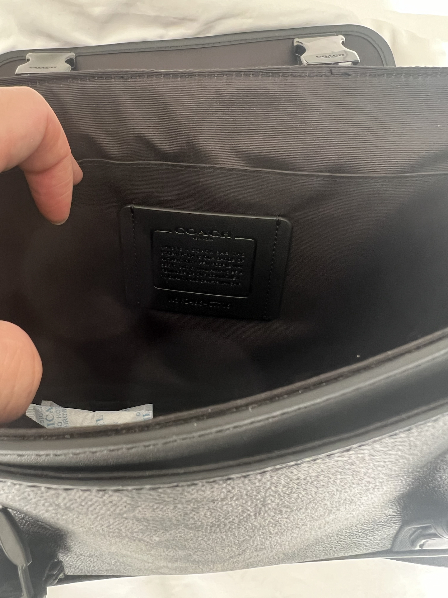 custom review-COACH Racer Покрытый холст с гладкой телячьей кожей курьерская сумка сумка через плечо мужская угольно-серый