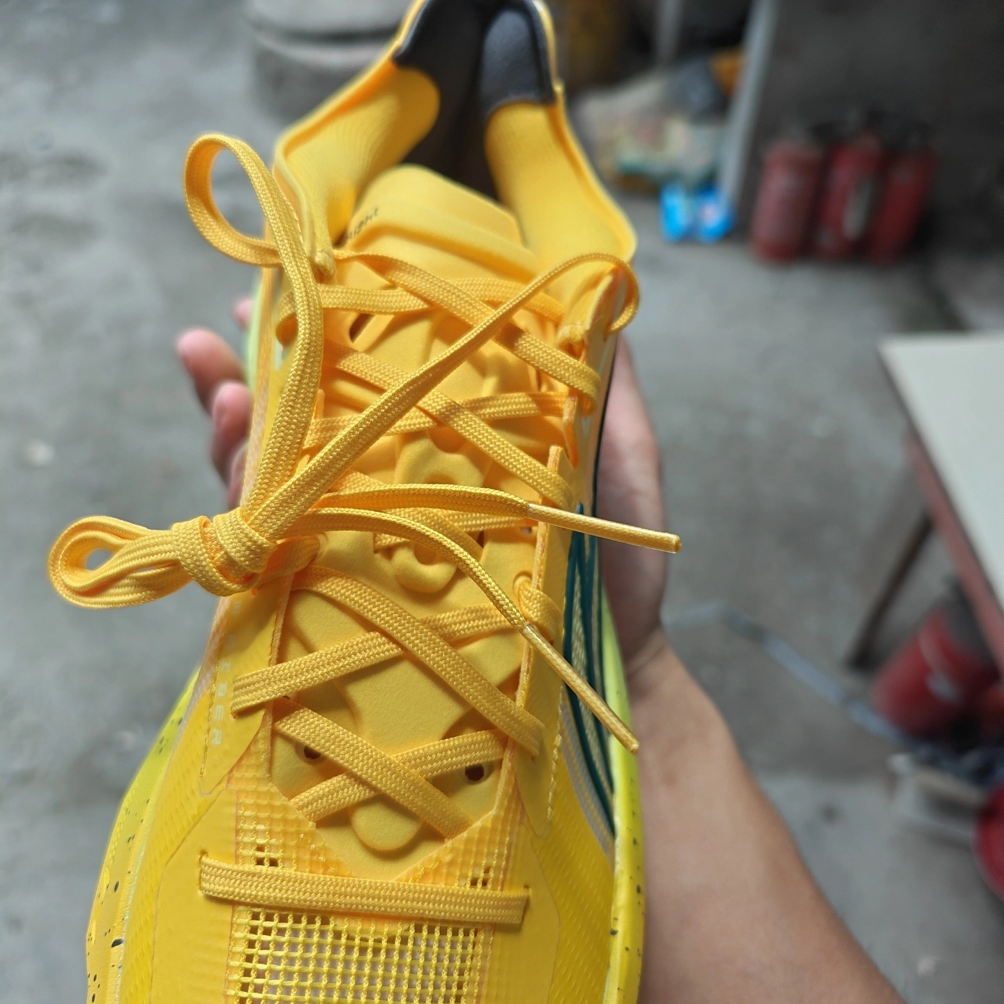 custom review-LINING ULTRALIGHT Баскетбольные кроссовки Низкий Топ Лимон Мужской