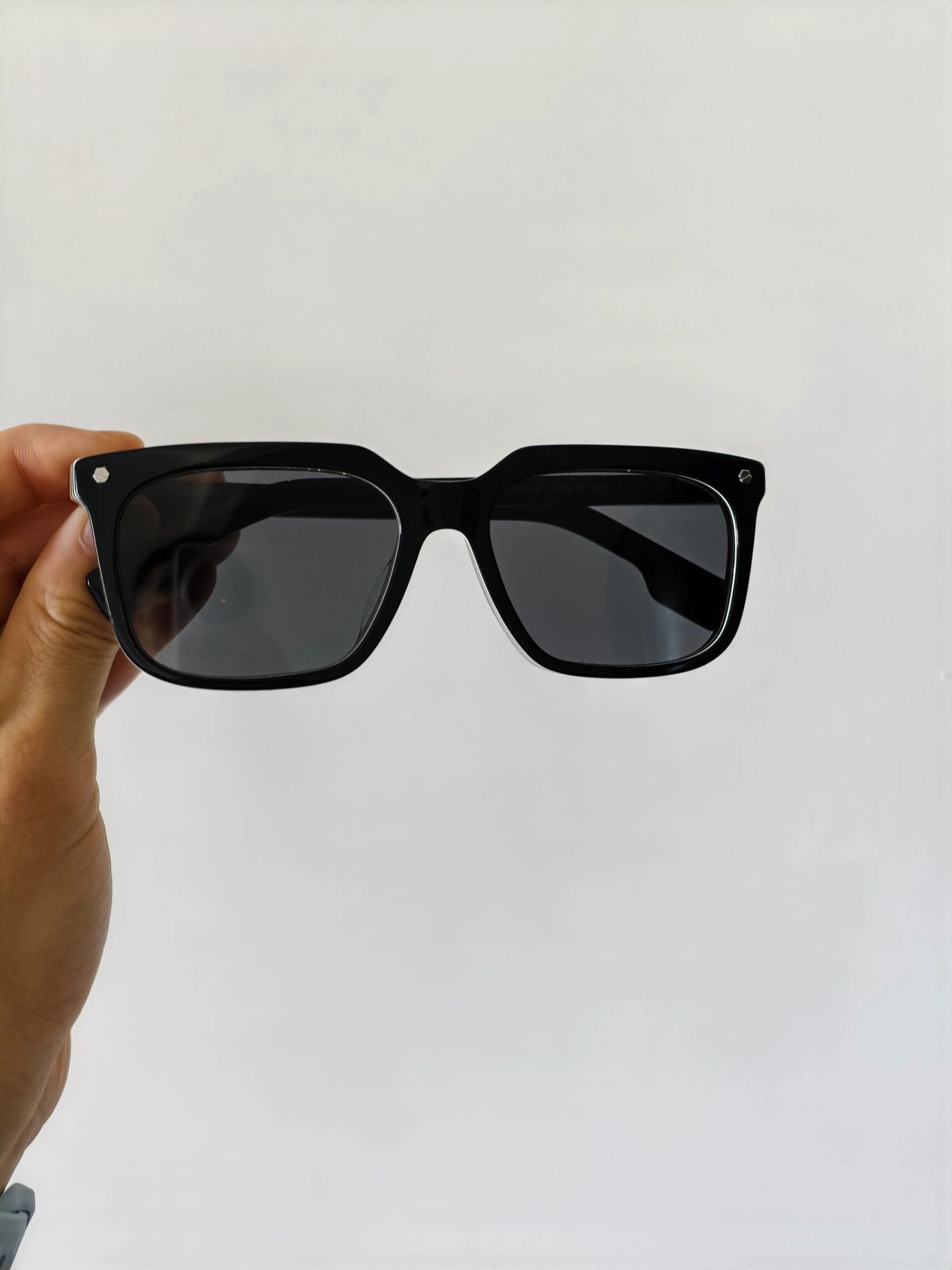 custom review-Burberry Прямоугольные Солнцезащитные очки Мужские Черные