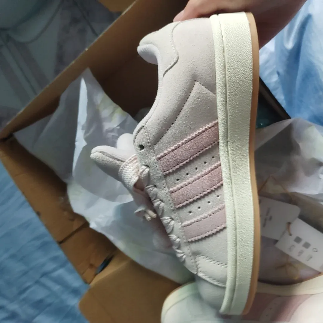 Real vs FakeAdidas Campus 00s Wonder White Women's Authenticity Check  (2025) - POIZON