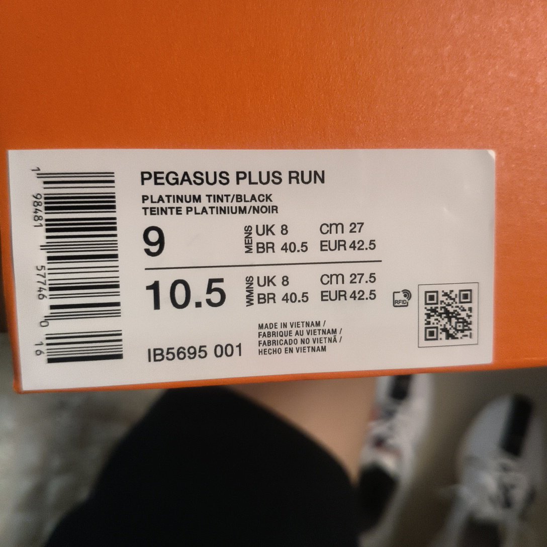 How to Spot Fake：Nike Pegasus Zoomx Authenticity Check - POIZON