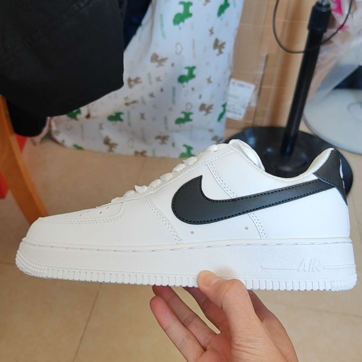nike white sneakers with black check