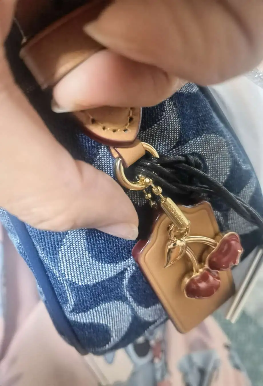 Coach Denim Bags：Real vs Fake Guide - POIZON