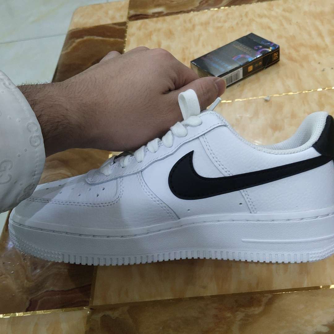 original nike shoes logo