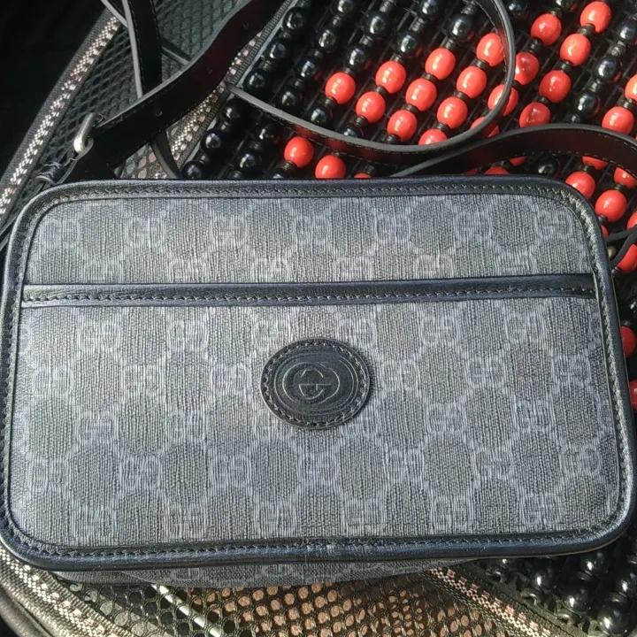 POIZON