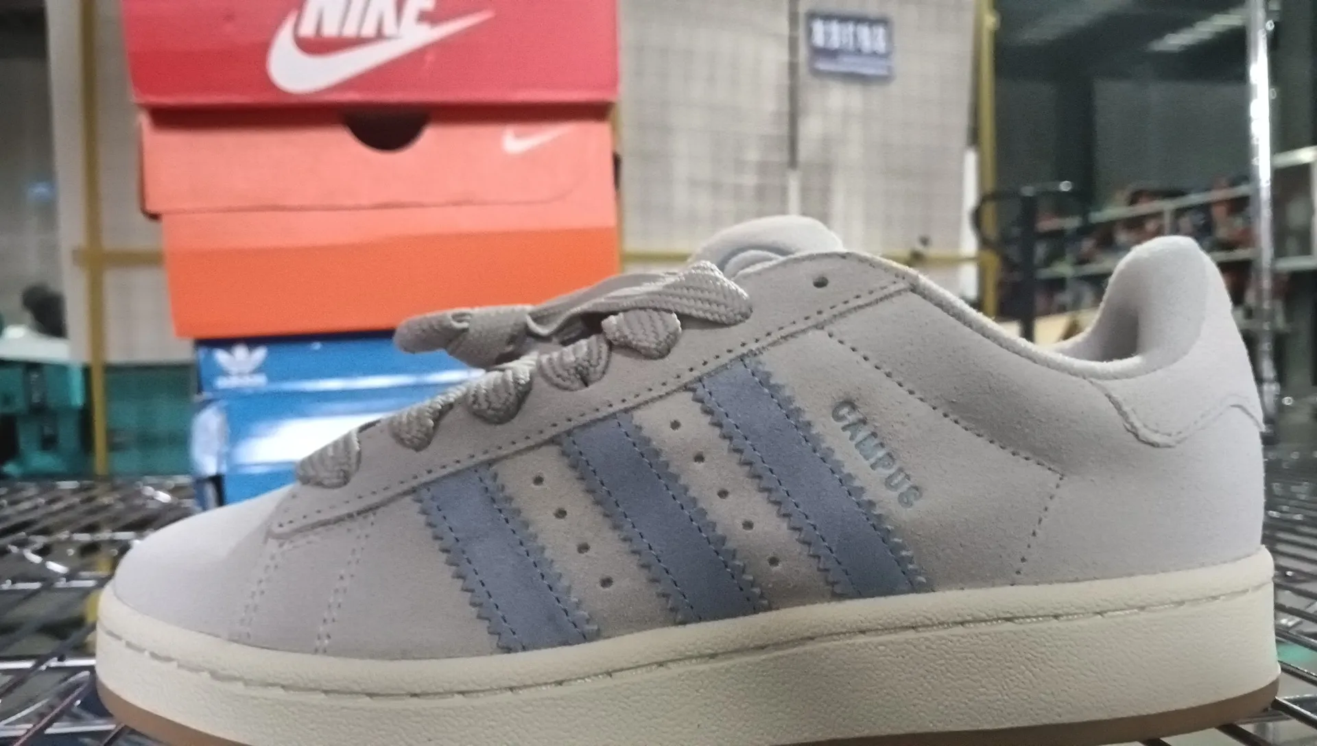 adidas gazelle silver green womens Campus 00s