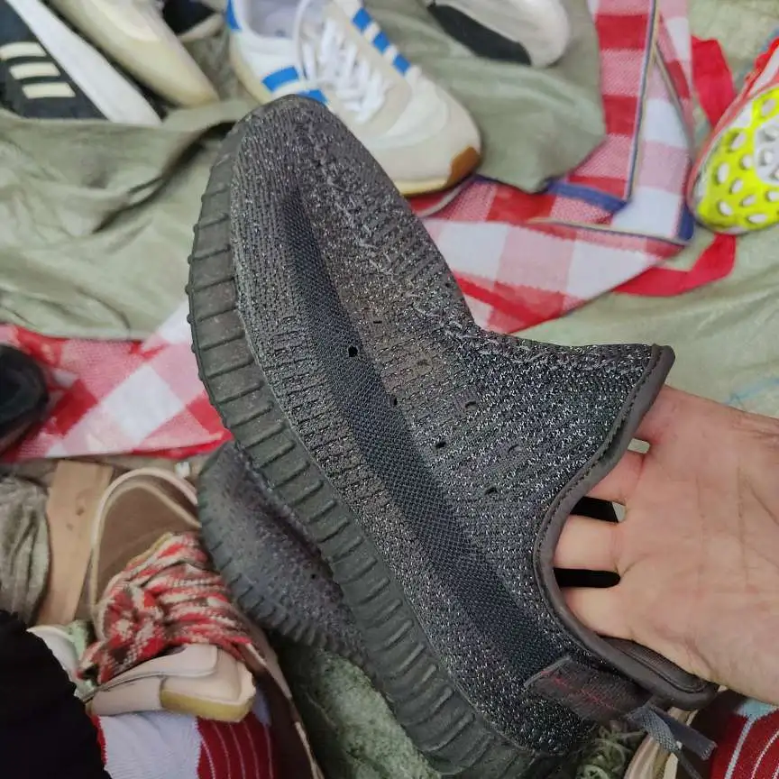 adidas gazelle silver green womens adidas Yeezy Boost 350 V2 Beluga (2016) Sneakers for Men main image 1