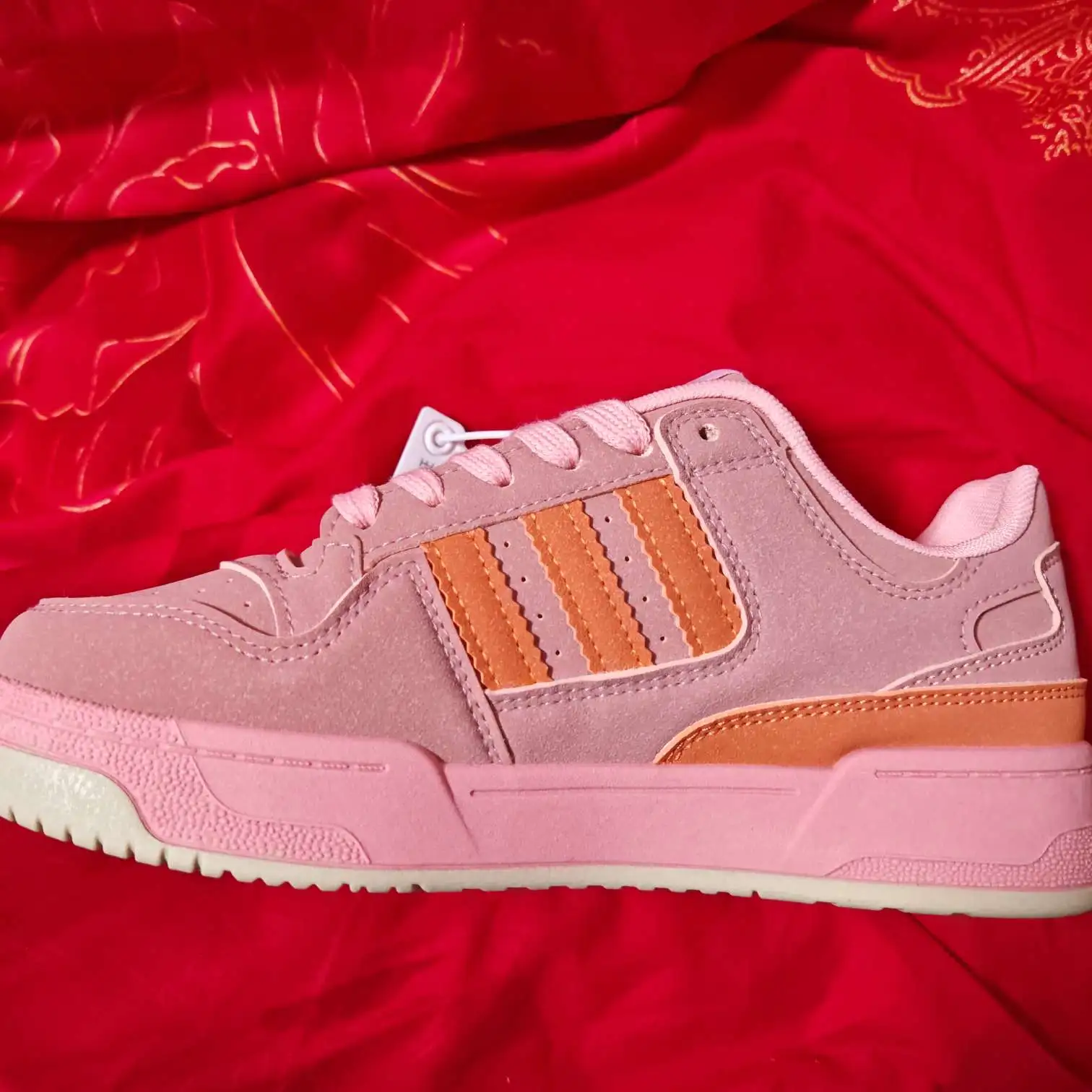 adidas gazelle silver green womens Adidas Forum Low The Grinch Cindy-Lou Who – Hypedfam main image 0