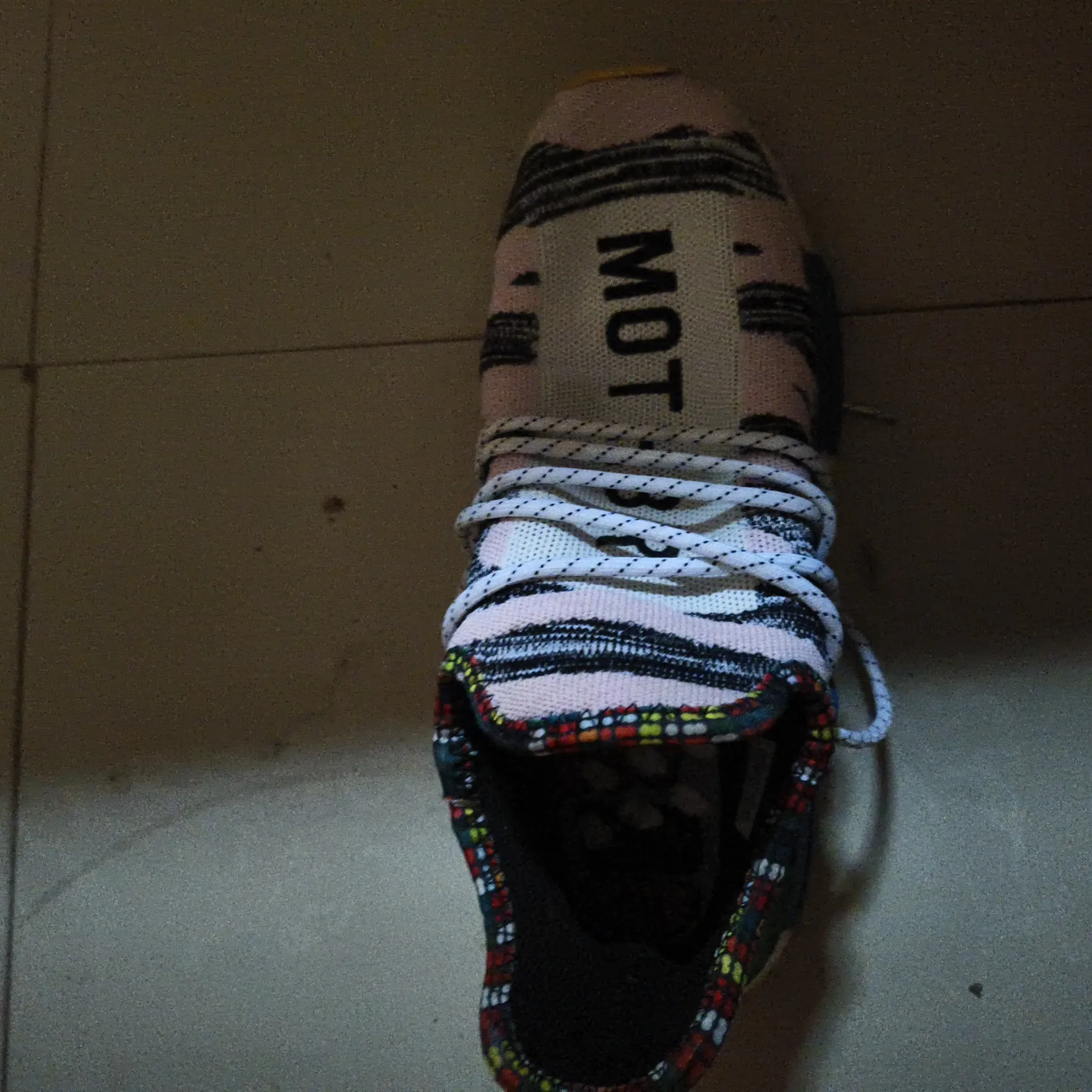 Bbc Adidas NmdAuthentic vs Fake Guide - POIZON Bbc Adidas NmdAuthentic vs Fake Guide - POIZON