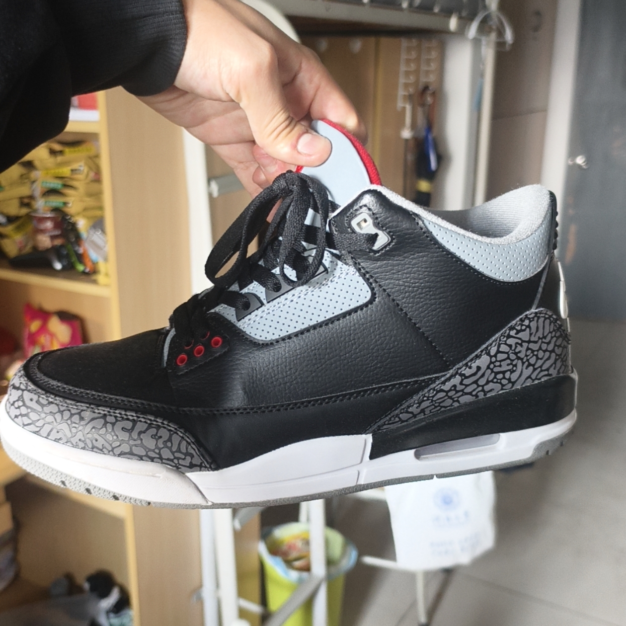 fake cement 3s