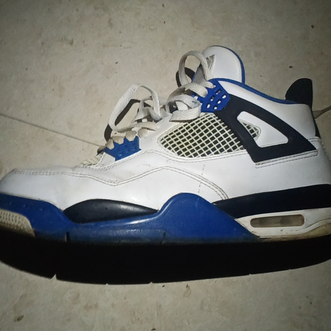 jordan 4 university blue legit check