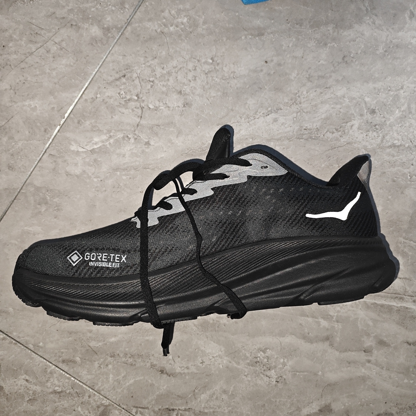 Hoka Moncler：Authentic vs Fake Guide - POIZON