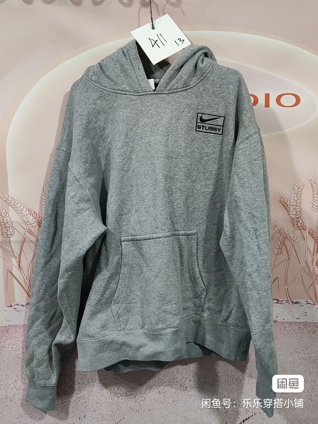 STUSSY × NIKE Washed Fleece Crew 2768 Nike x Stussy Washed Fleece Crewneck – Premier