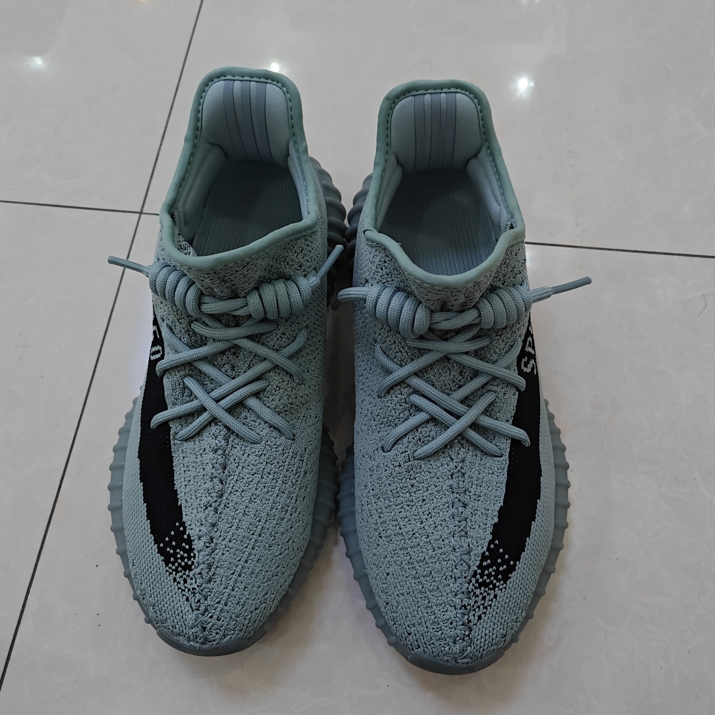 authentic yeezy shoes
