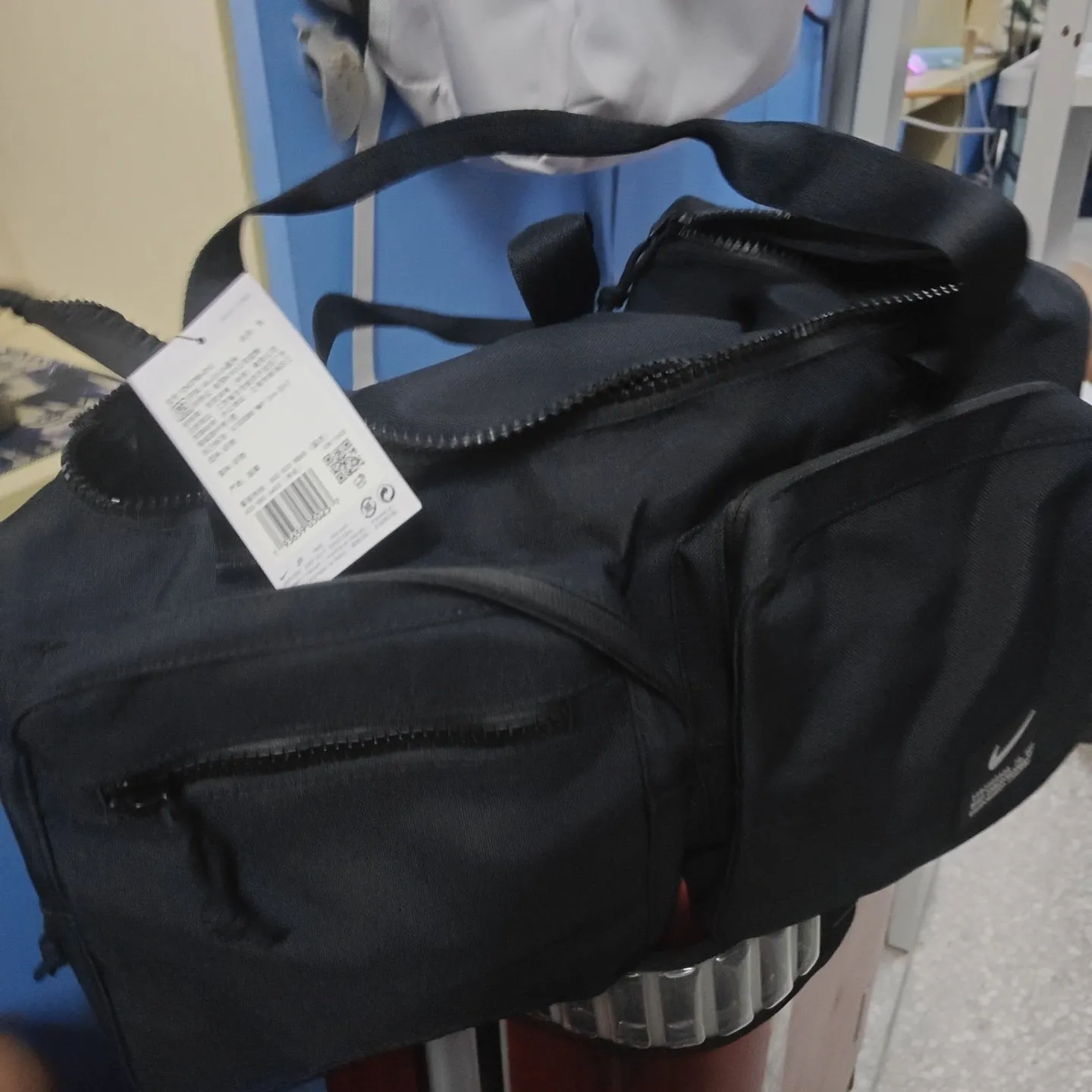 Nike Sports Bag Medium：Real vs Fake Guide - POIZON, image size:1440x1440