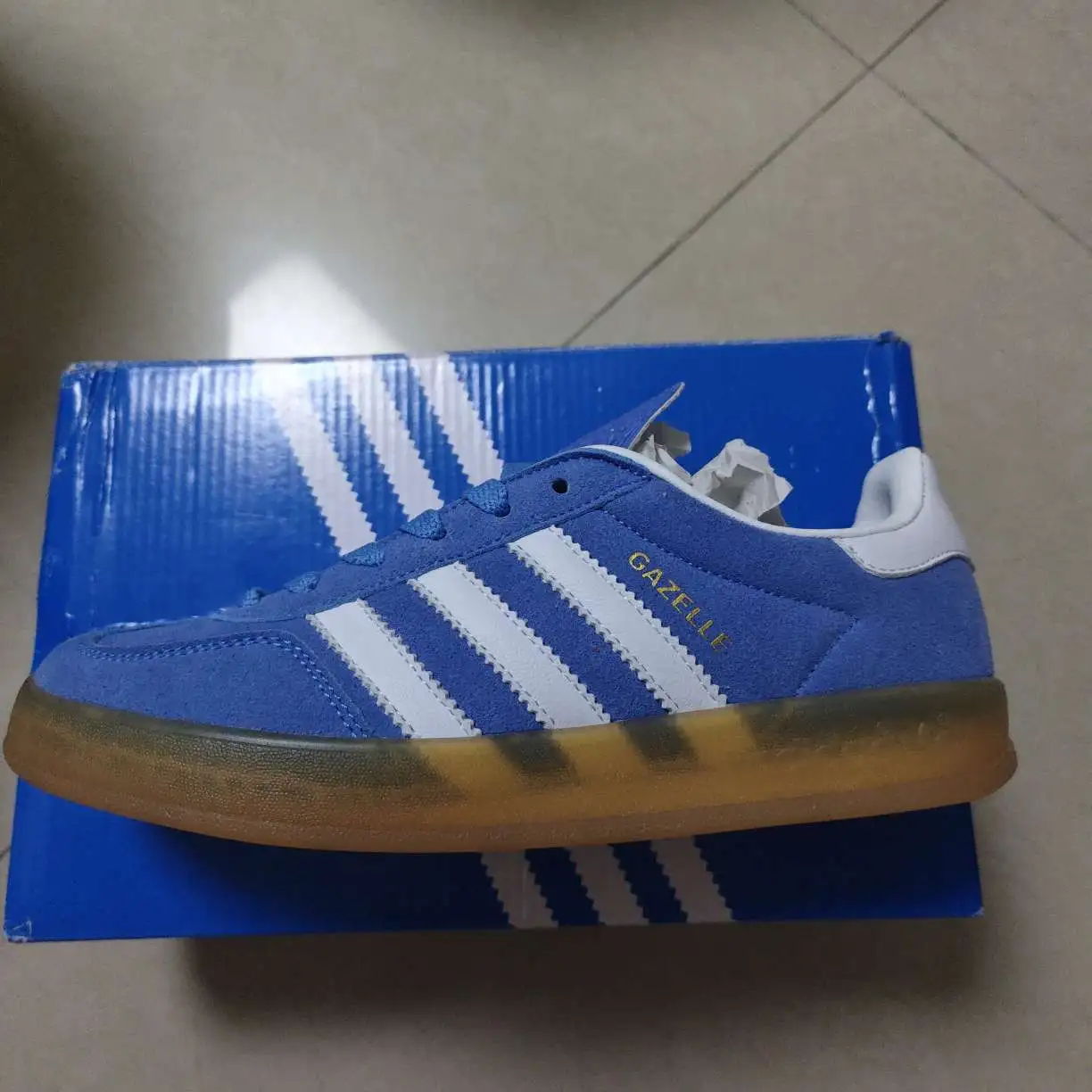 Real vs FakeLight Blue Gazelle Adidas Authenticity Check (2025) - POIZON