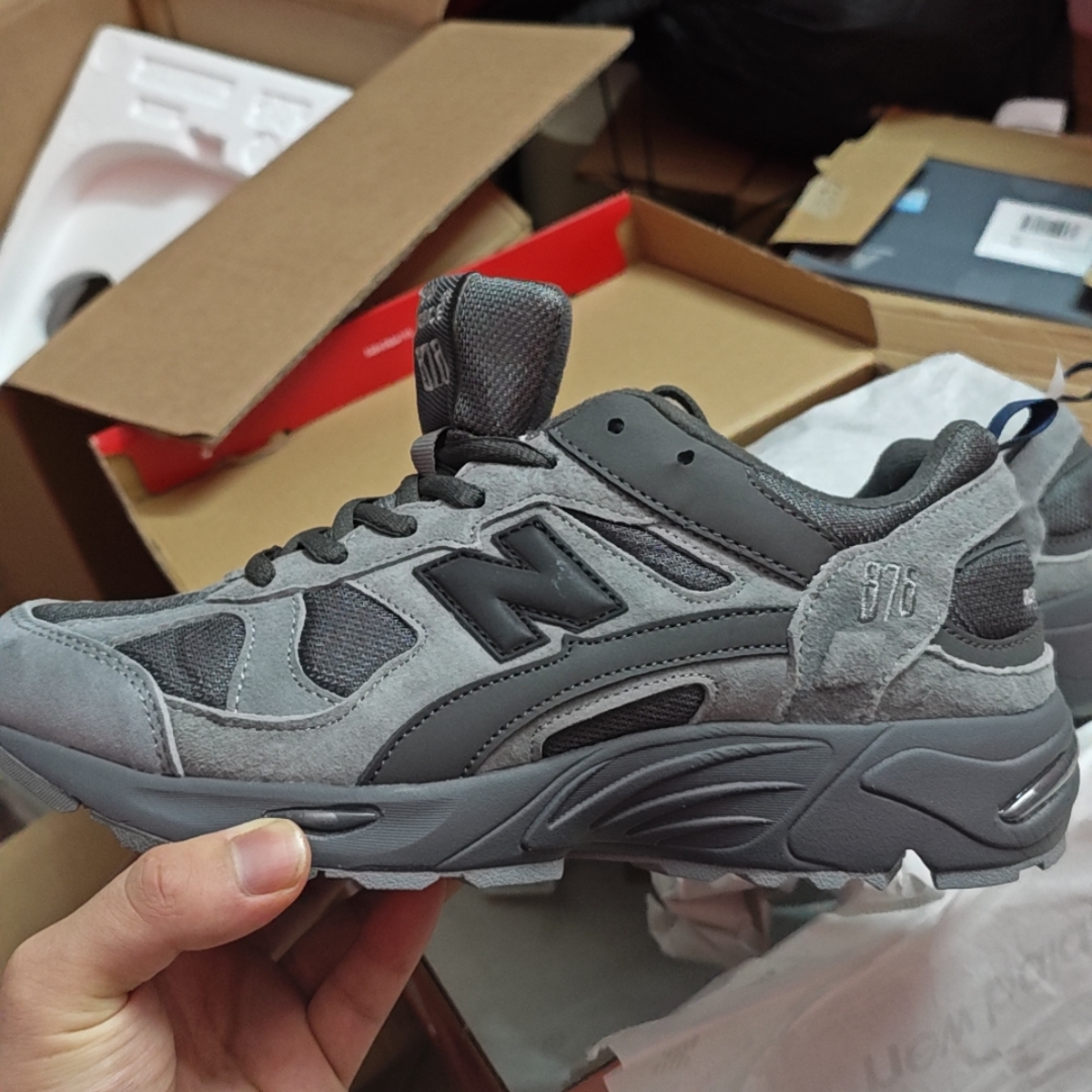 Nike New Balance Shoes Authenticity Check：Key Points to