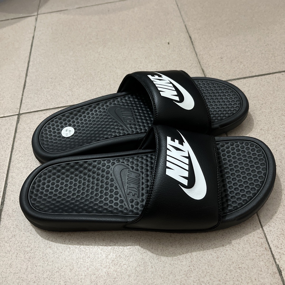 orig nike slippers