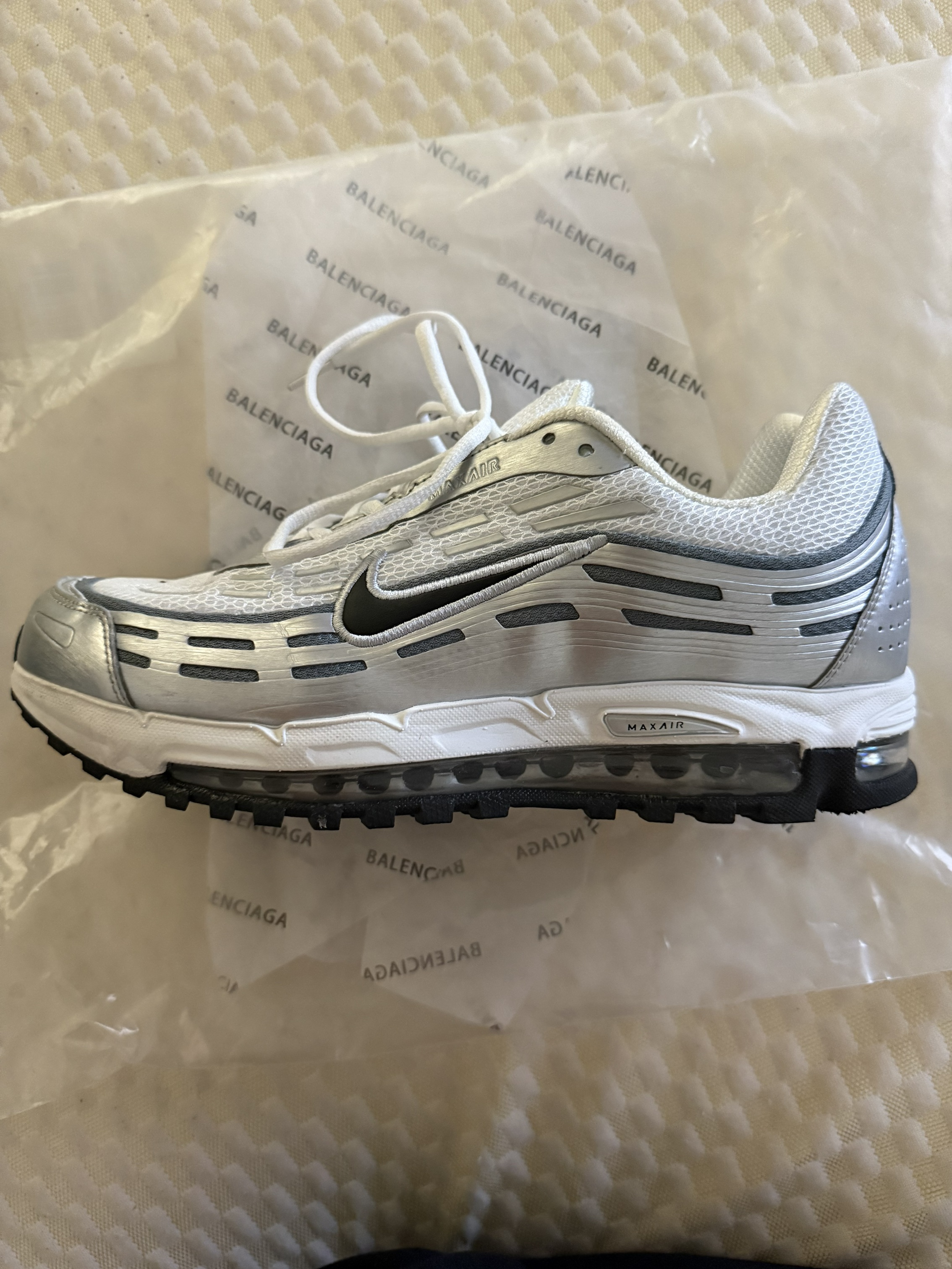How to Legit Check：Nike Running Shoes With Air Bubble (2025