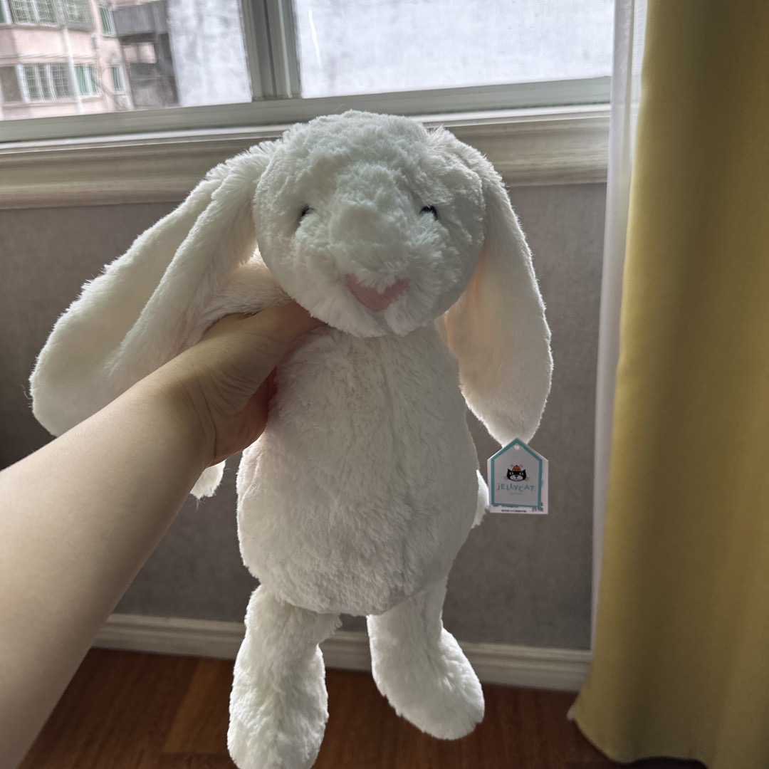 Bashful Cream Bunny Jellycat：Authentic vs Fake Guide - POIZON