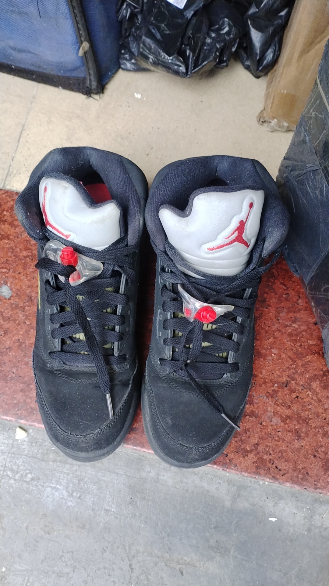 fake jordan 5 vs real