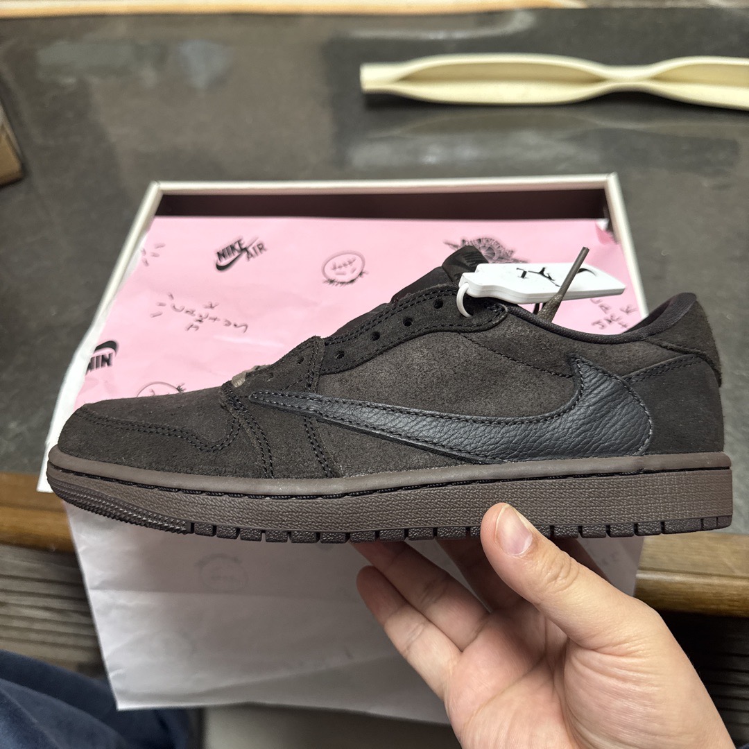 travis scott spongebob shoes