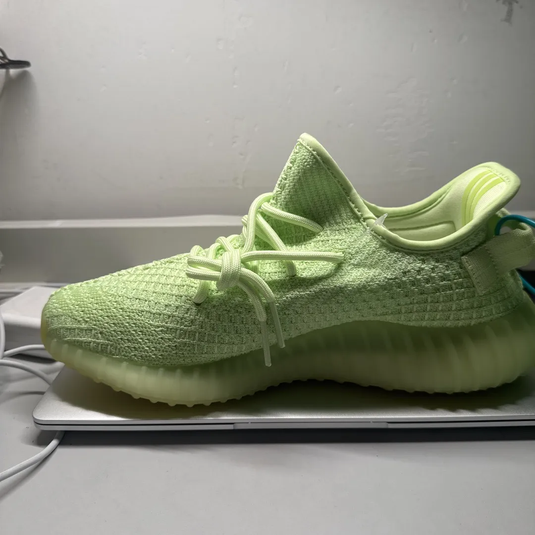 Komeri Card Kanye West Yeezy 350 Boost Glow In The Dark Blue Tint 350 Yeezy ：Real
