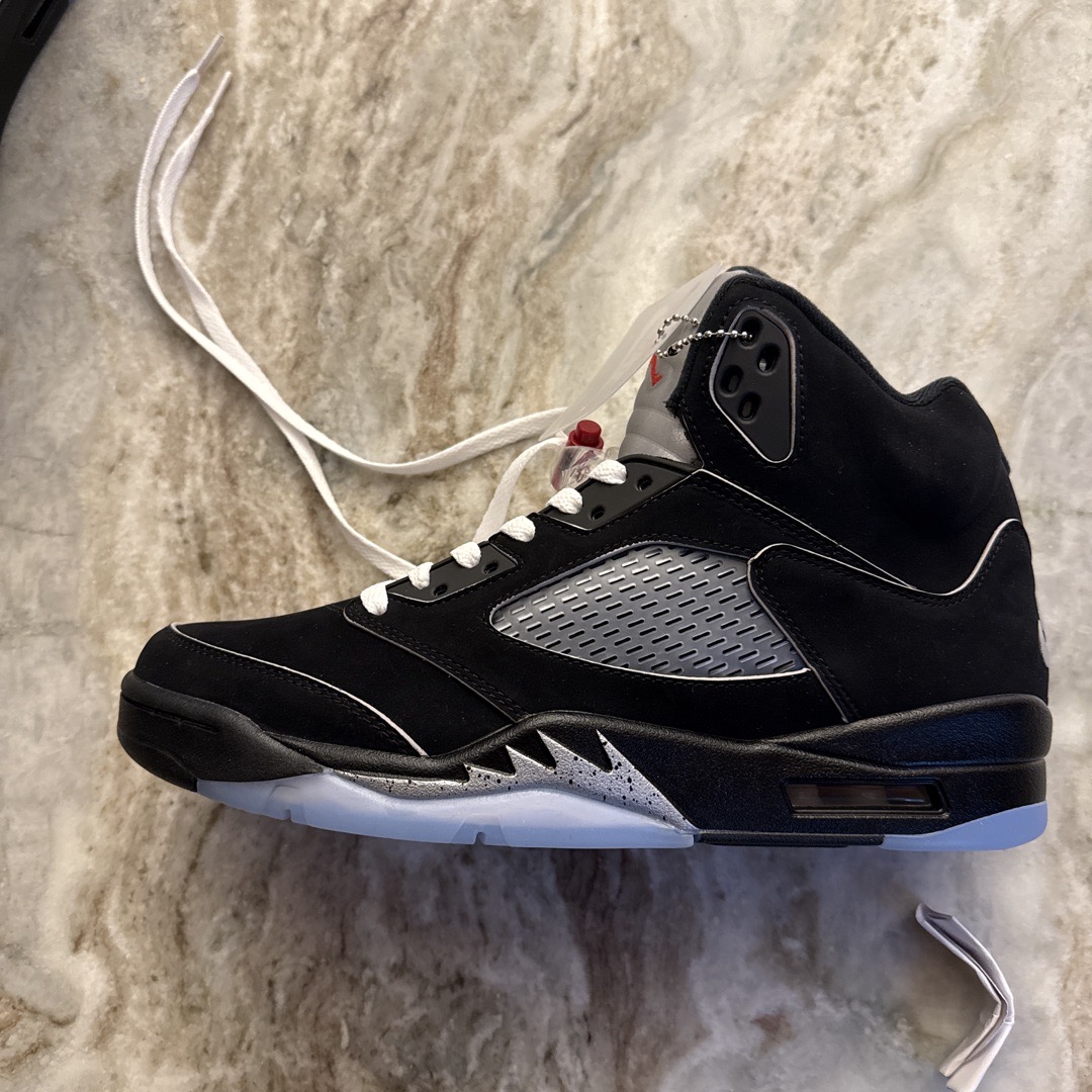 jordan 5 black metallic fake
