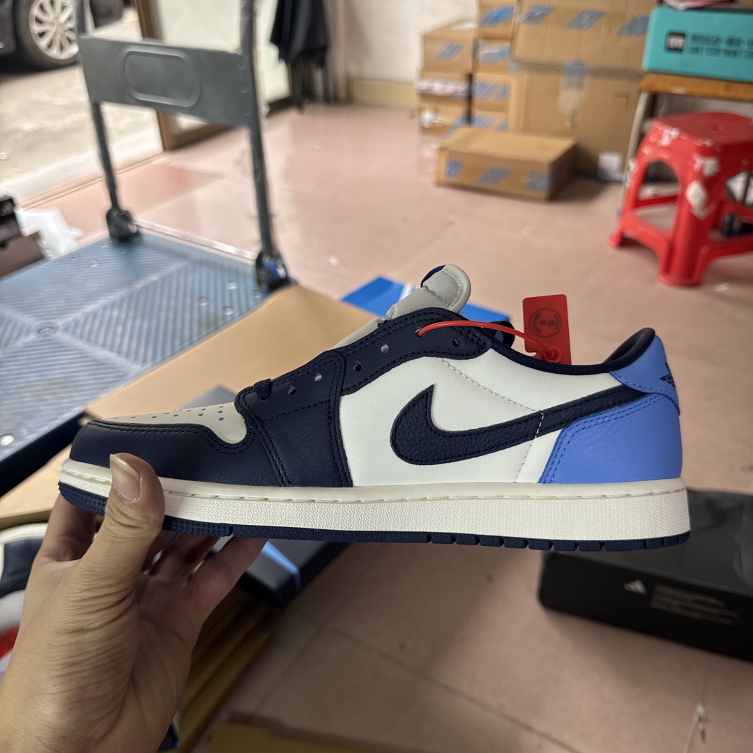 fake jordan 1 obsidians