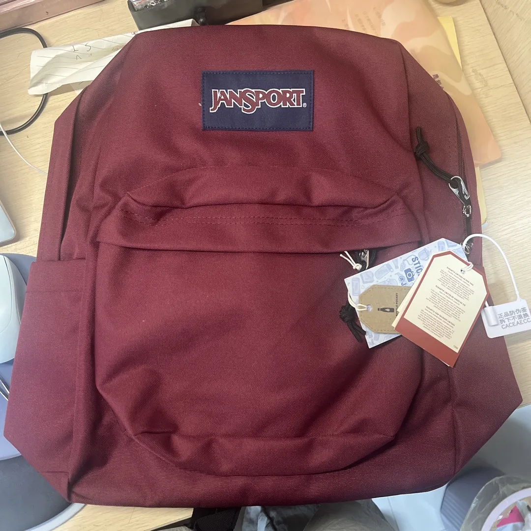 How to Spot FakeJansport Backpack Black and Red - POIZON How to Spot FakeJansport Backpack Black and Red - POIZON
