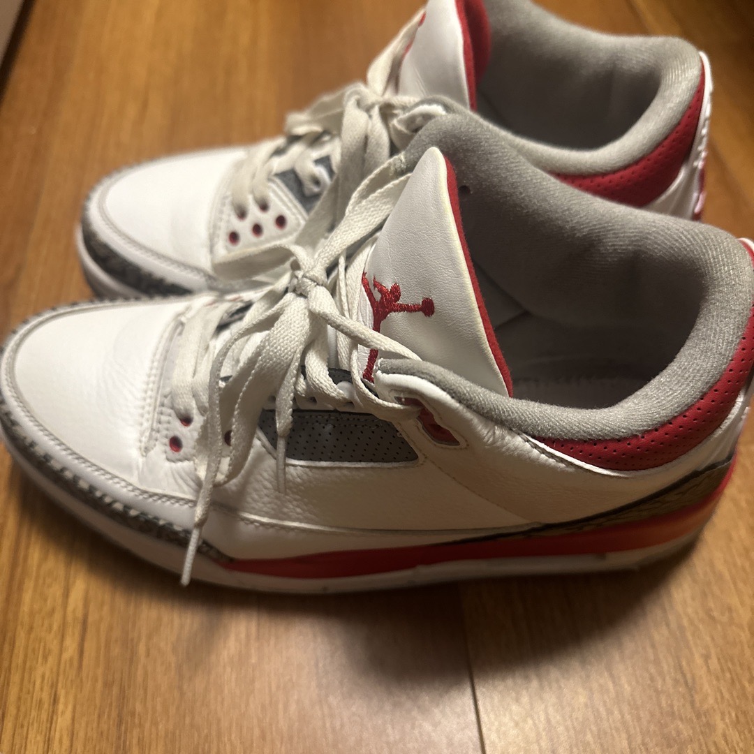 fake jordan 3 fire red