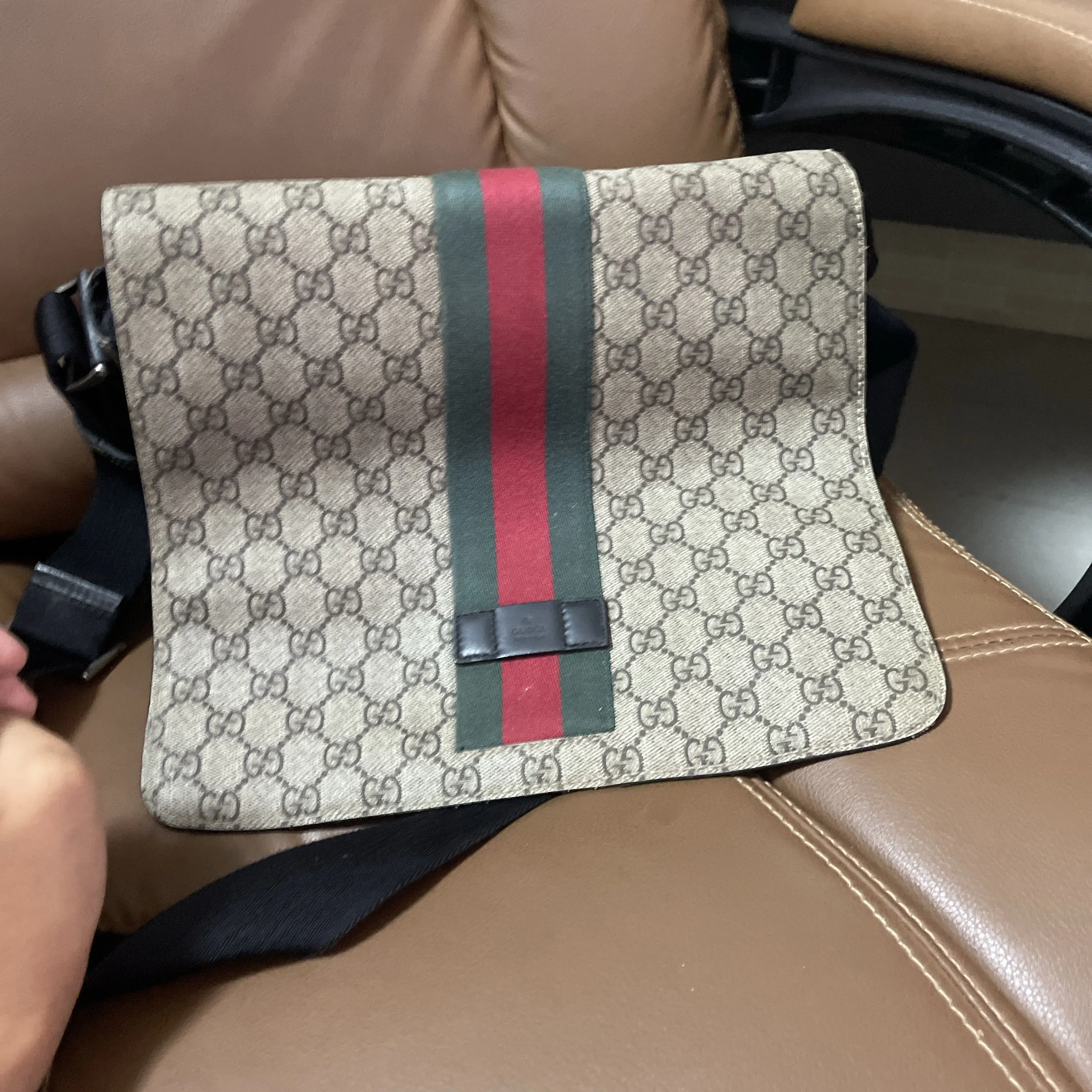 POIZON
