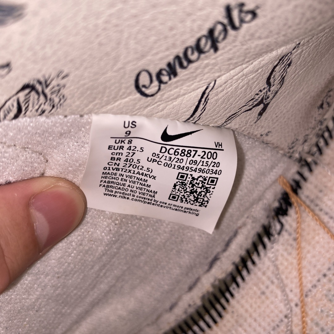 nike tag inside shoe