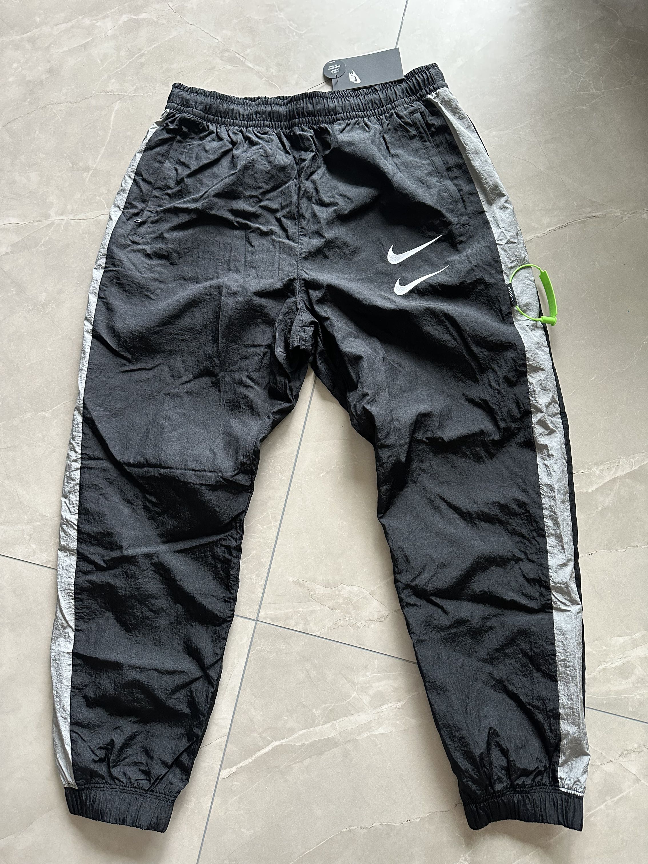 first copy nike track pants