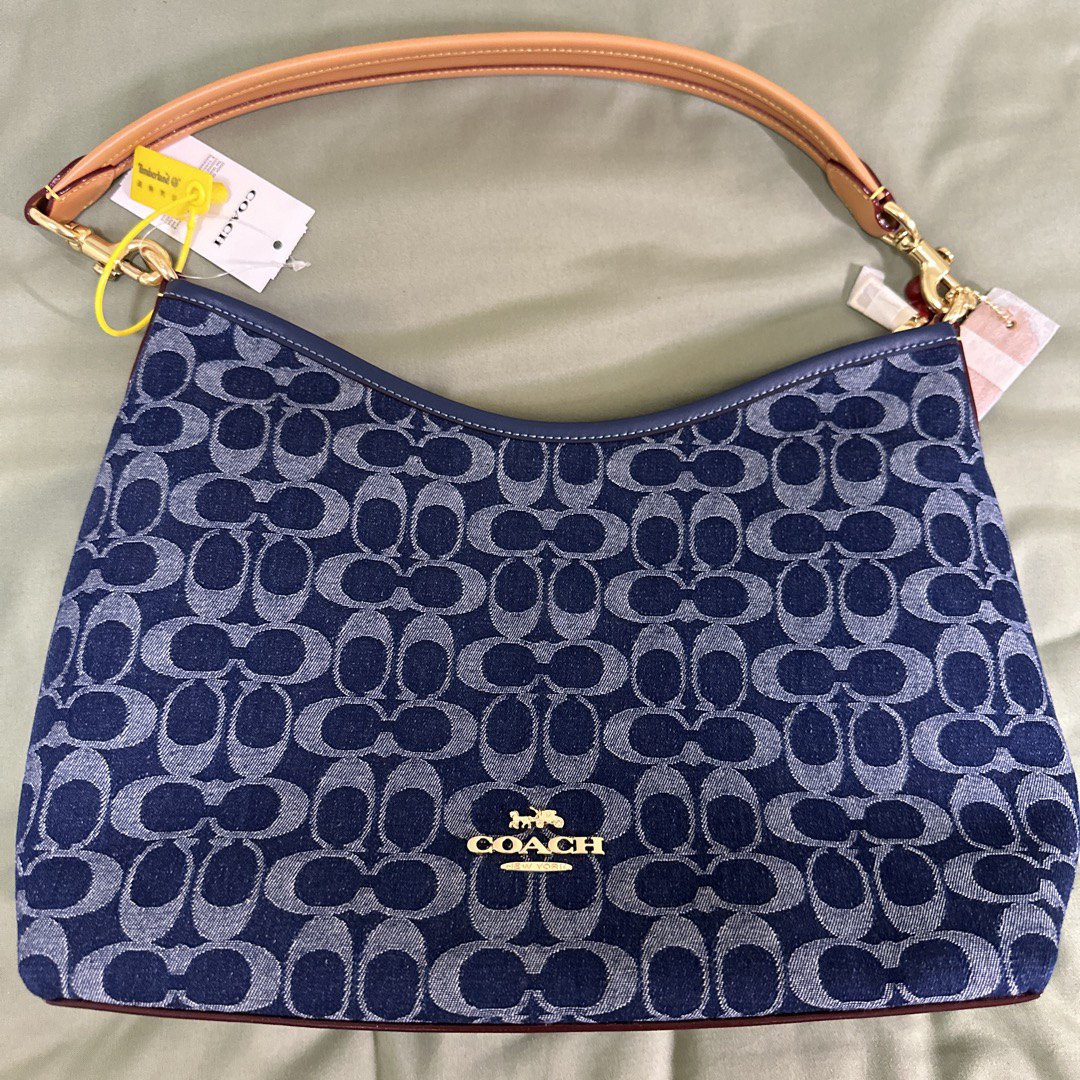 美品　Coach Denim Aacessory Porch Bag Denim Drop | COACH® Outlet