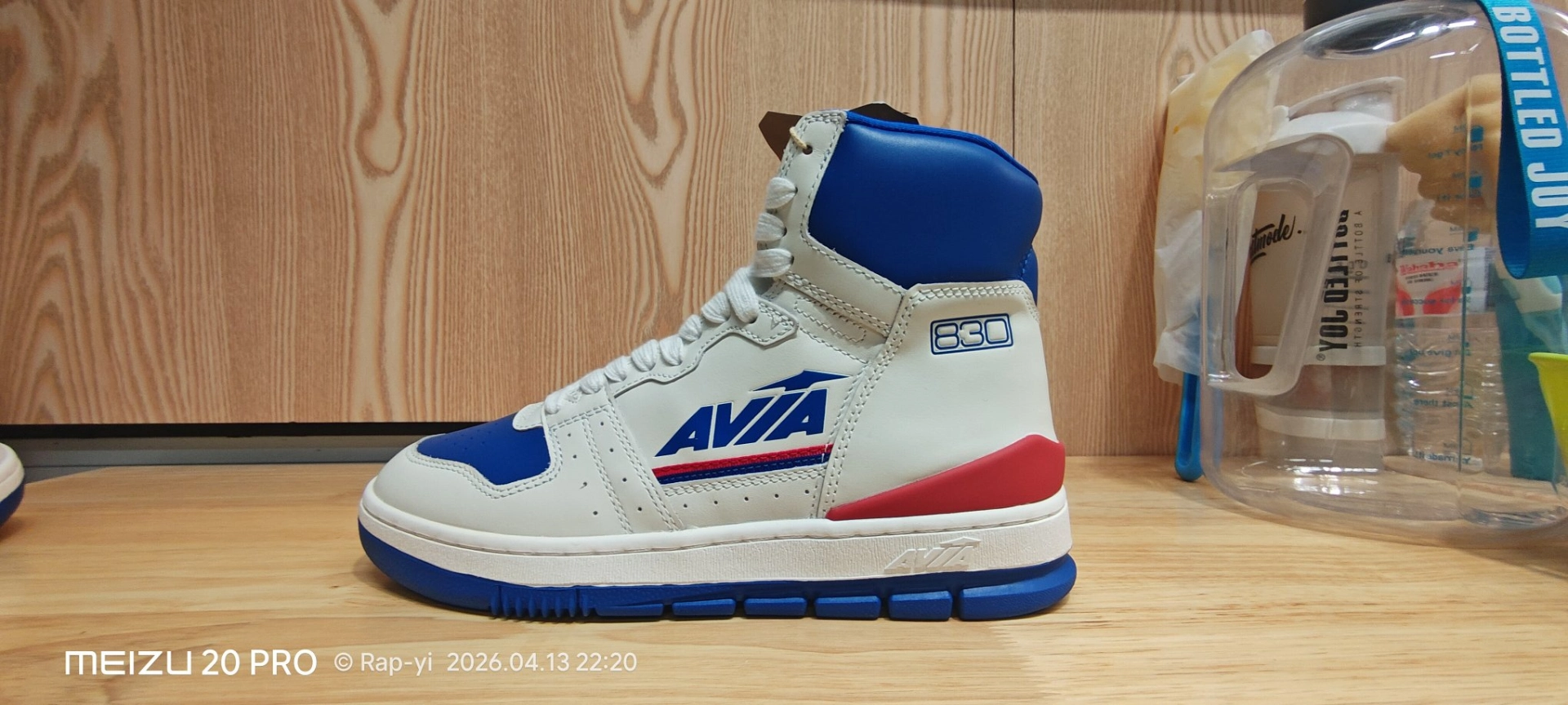 custom review-AVIA 830 Collection Противоскользящие Износостойкие Высокие Баскетбольные Кроссовки Мужские Белые Красные Синие