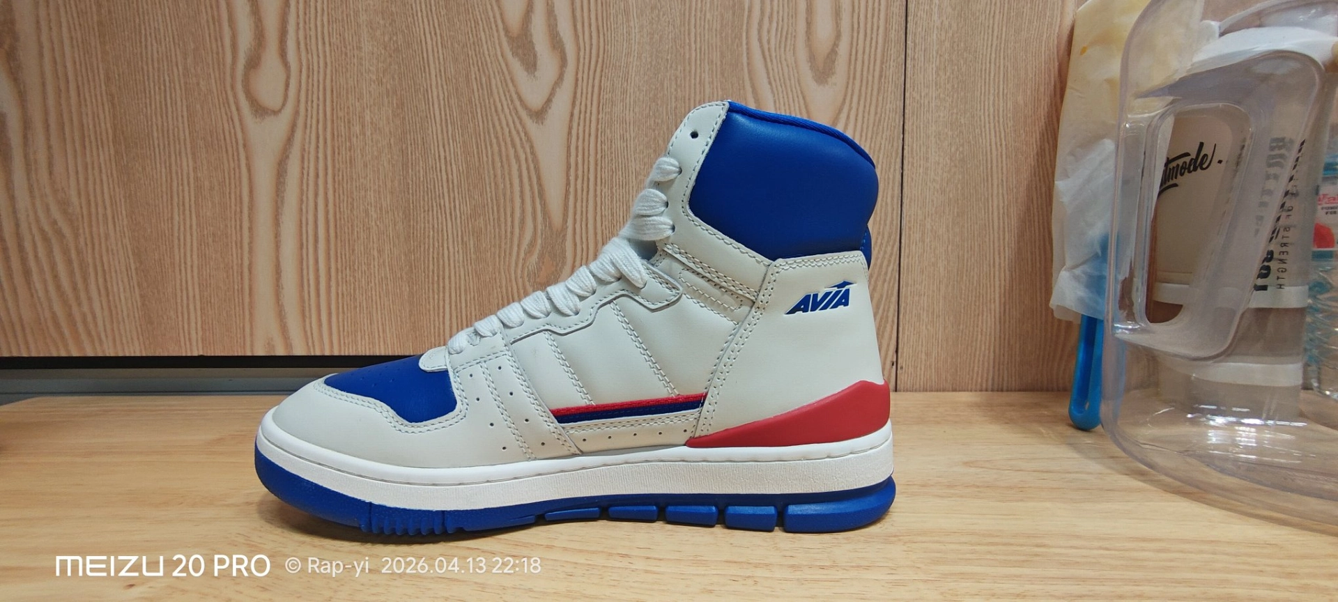 custom review-AVIA 830 Collection Противоскользящие Износостойкие Высокие Баскетбольные Кроссовки Мужские Белые Красные Синие